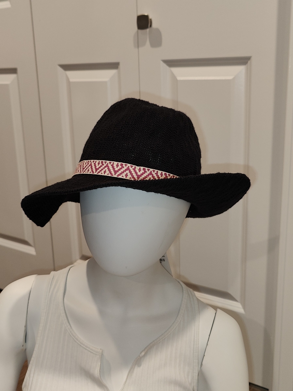 Hollister Black Wide-Brim Fedora with Pink Geometric Band